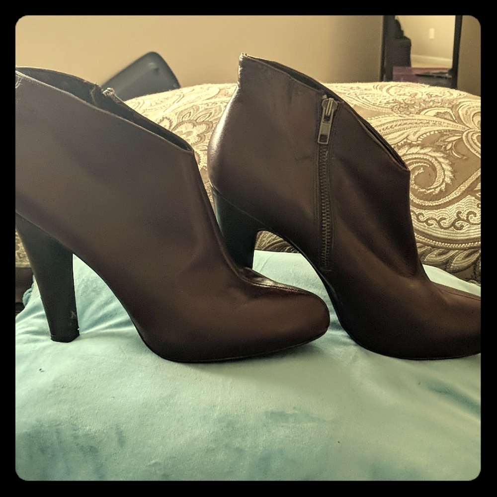 Jessica Simpson boots